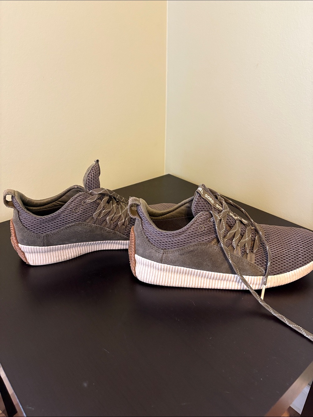 Sorel Women's “Out N About” sneakers, color Alpine Tundra - Size 9 - Picture 8 of 11